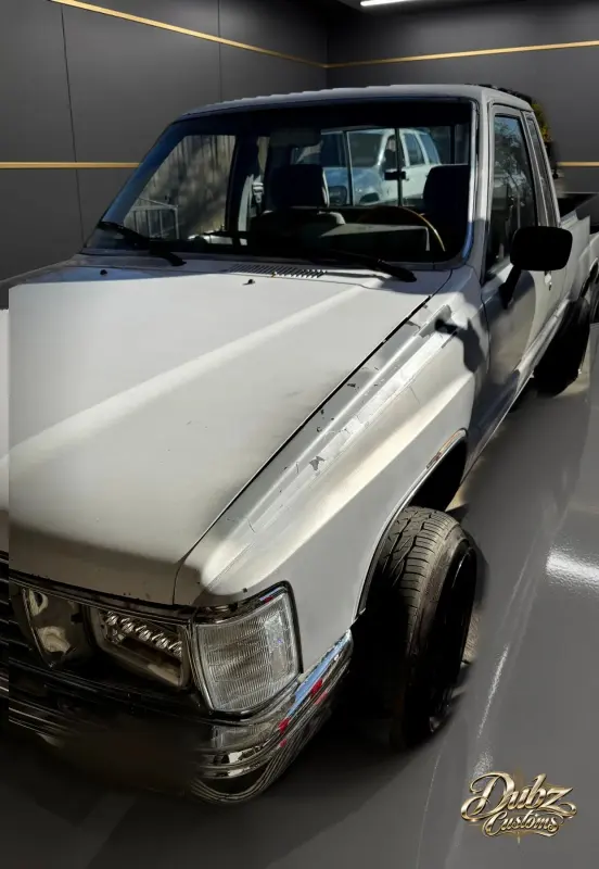 Front fender damage on the 1991 Toyota pickup