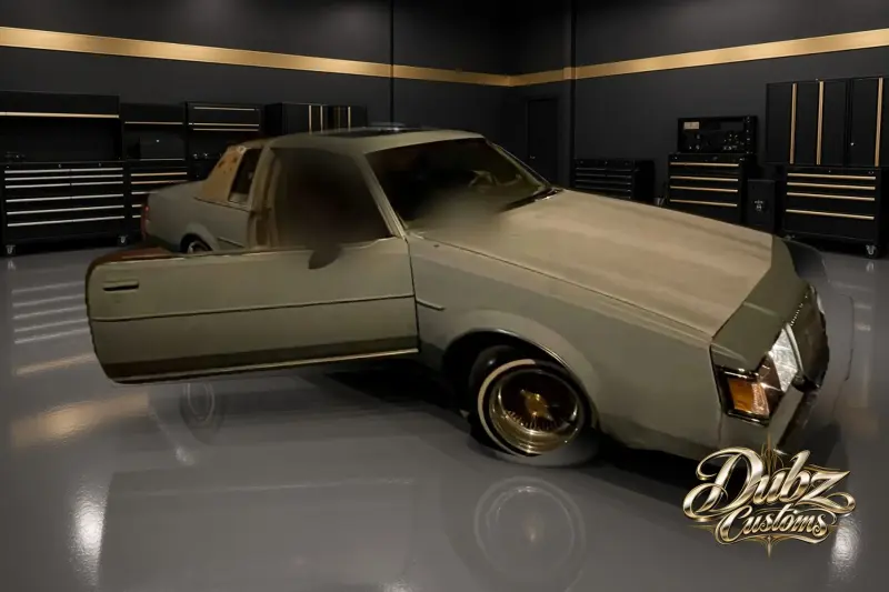 Buick Regal on wire wheels and whitewalls